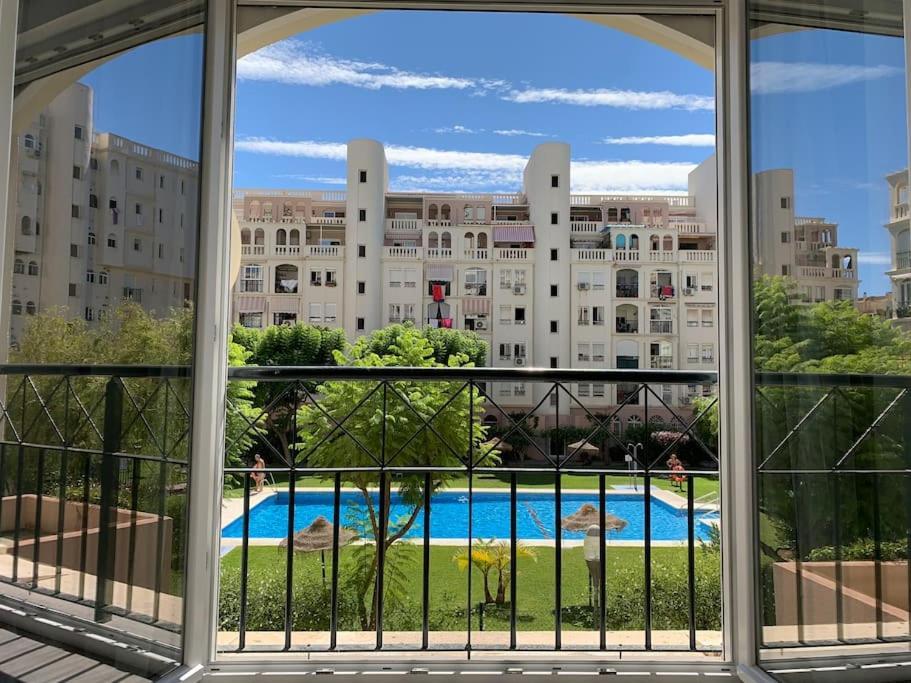 Apartamento Centro Torremolinos Con Parking Exterior photo